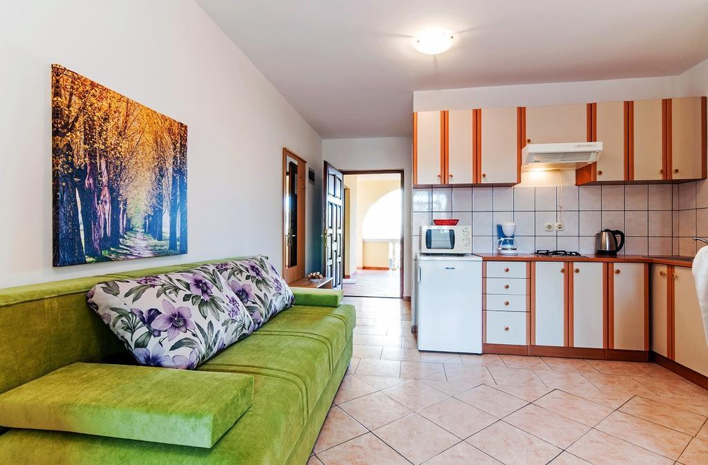Villa Mare Apartments Vir Ngoại thất bức ảnh
