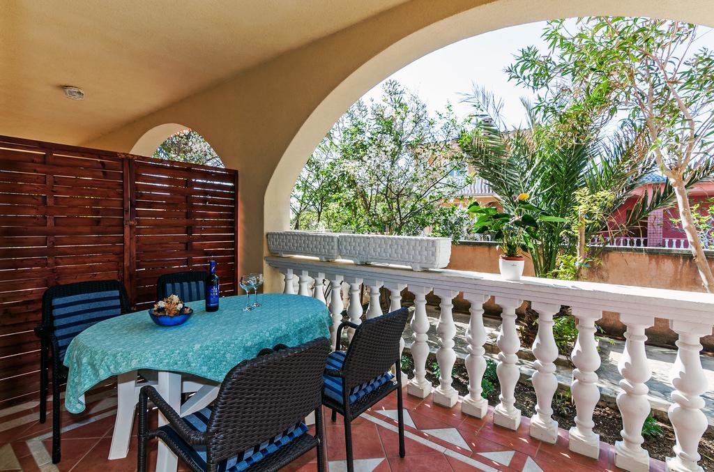 Villa Mare Apartments Vir Ngoại thất bức ảnh